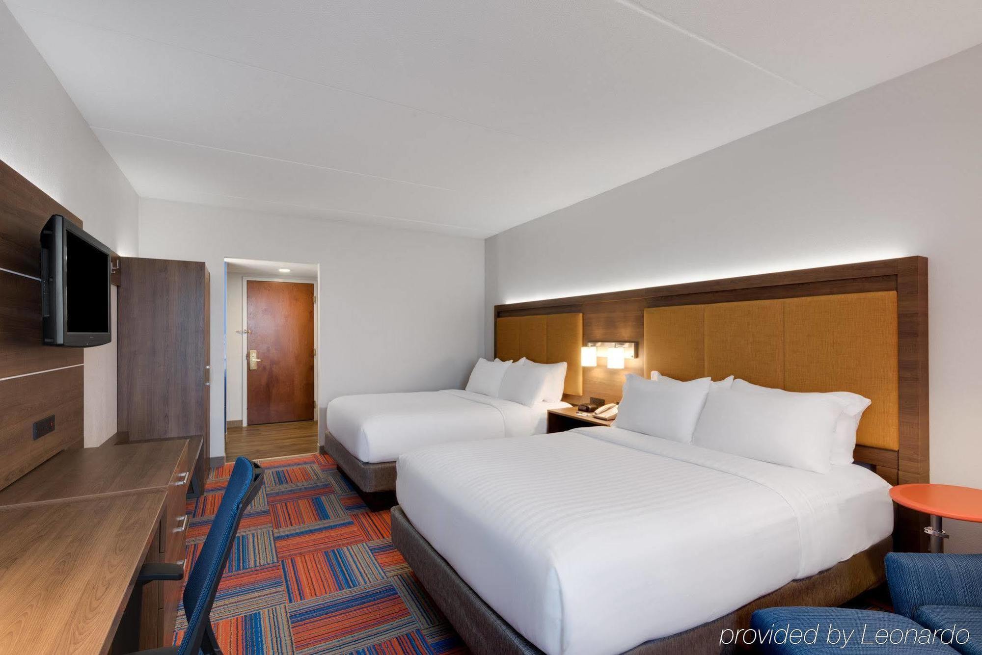 Holiday Inn Express Cambridge By Ihg Exterior foto